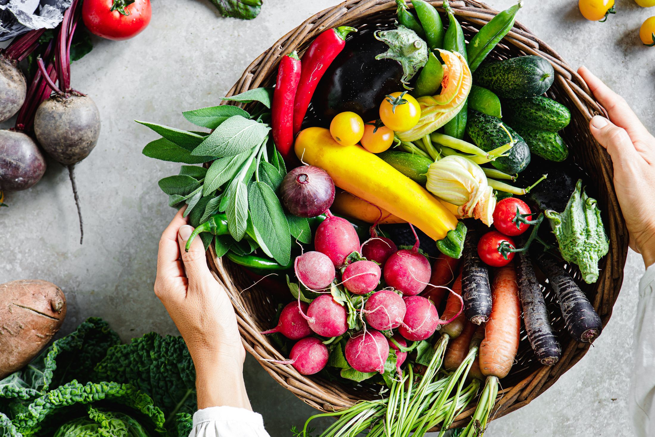 FRESH GARDEN VEGETABLES-1